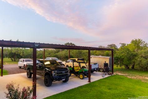 11089 Alternate 90 Seguin TX 78155