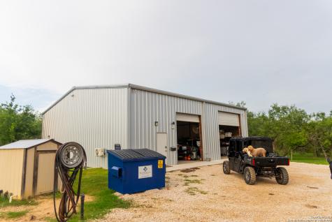 11089 Alternate 90 Seguin TX 78155