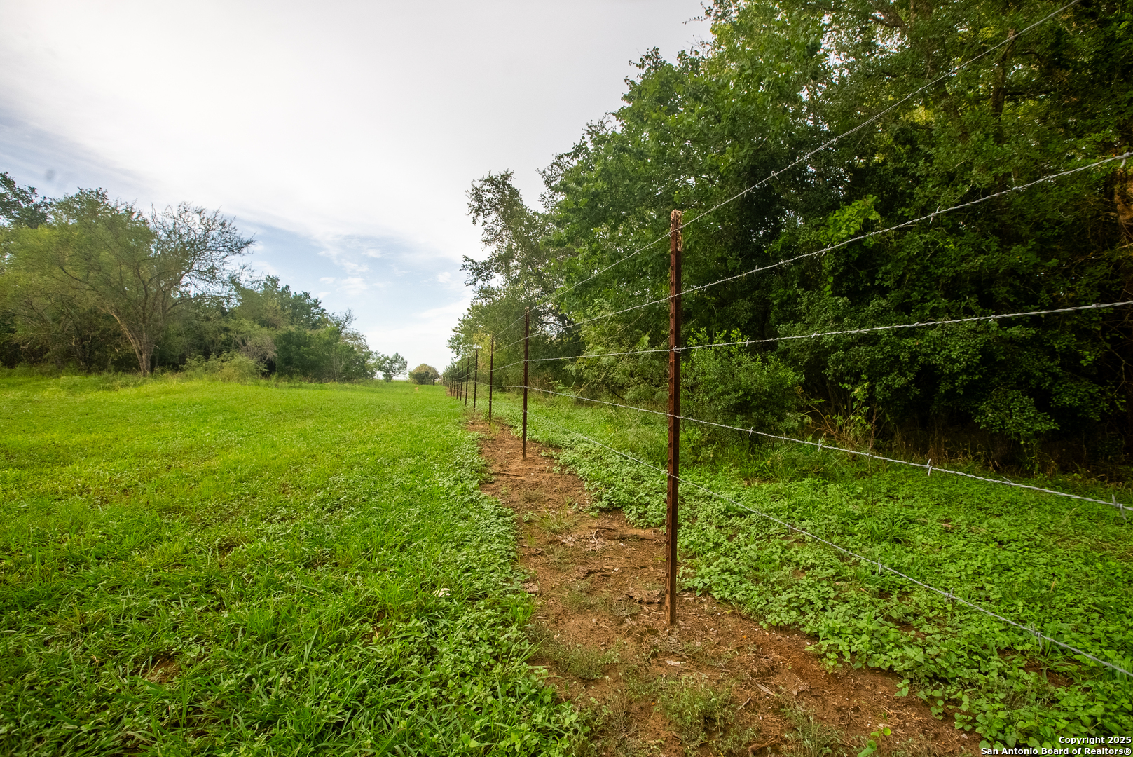 11089 Alternate 90 Seguin TX 78155
