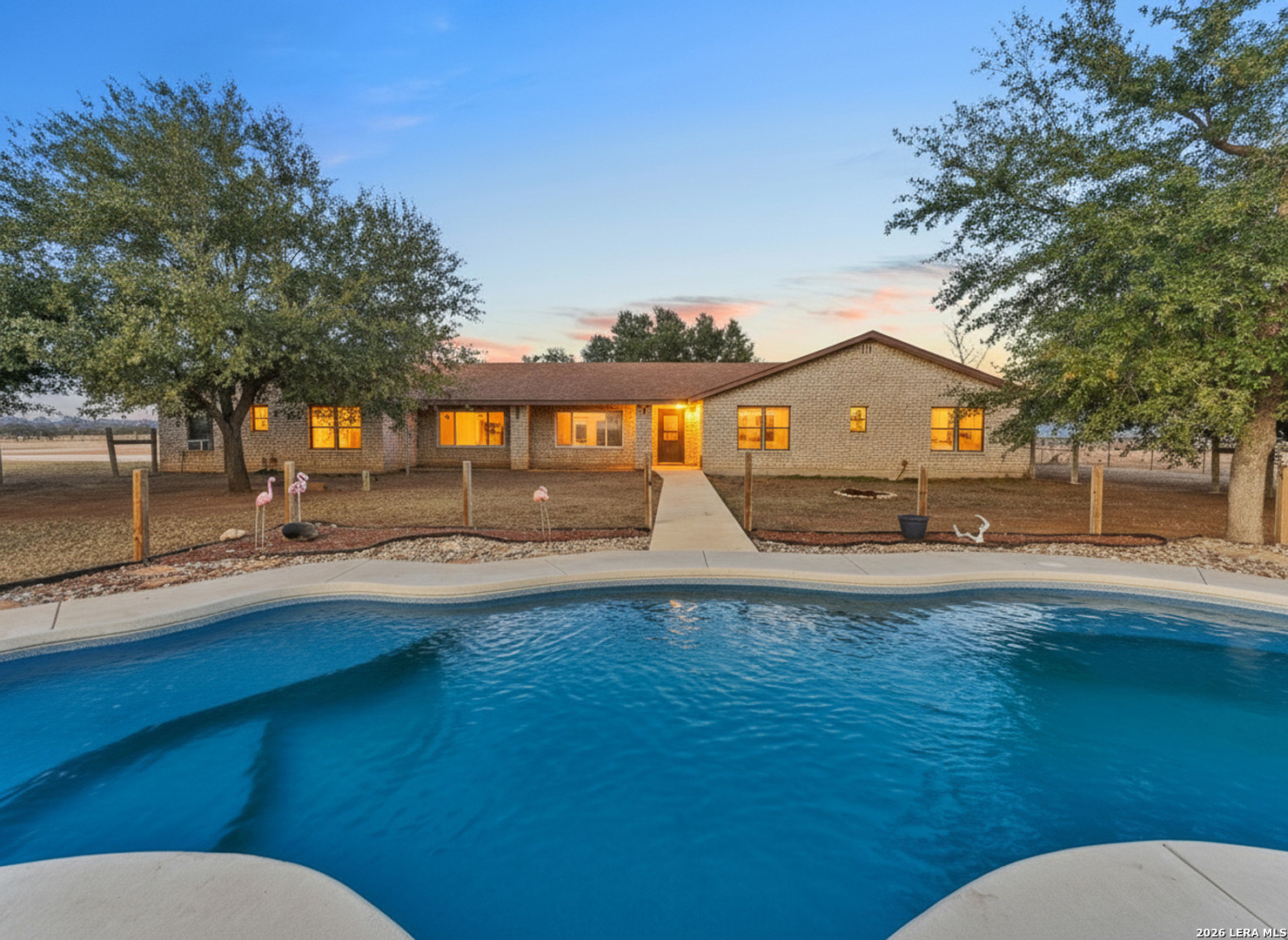 561 Barth Poteet TX 78065
