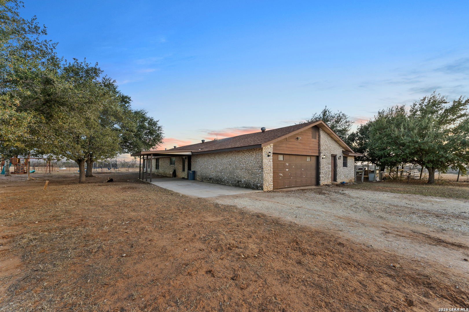561 Barth Poteet TX 78065