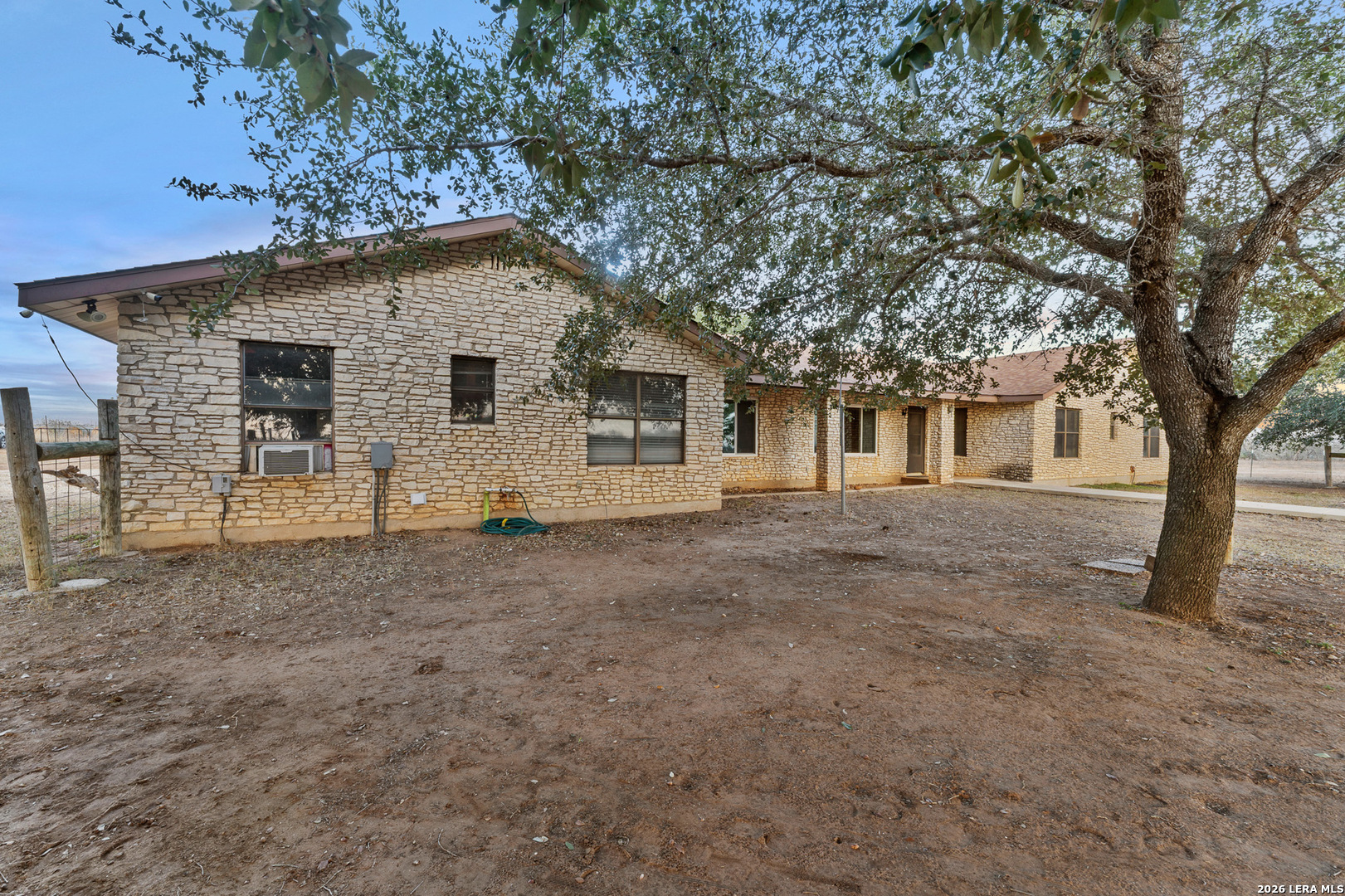 561 Barth Poteet TX 78065