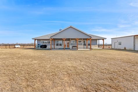 561 Barth Poteet TX 78065