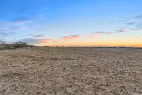 561 Barth Poteet TX 78065