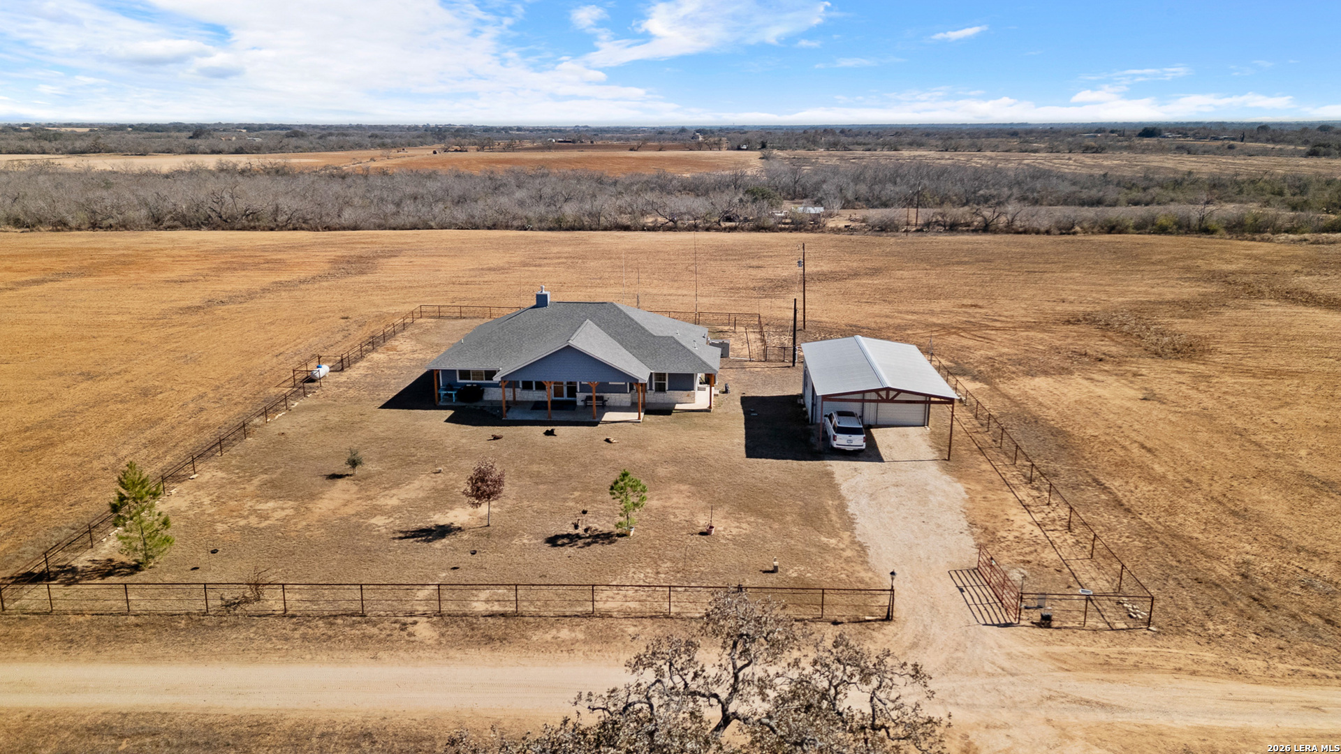 561 Barth Poteet TX 78065
