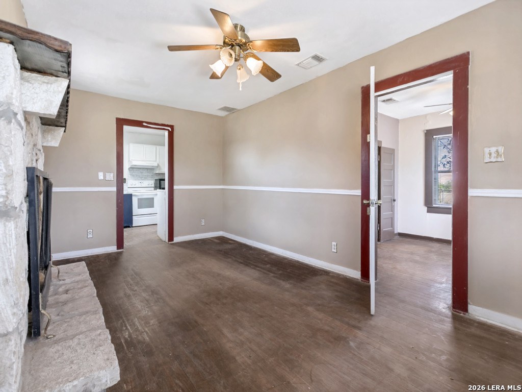 10945 Dillon Road Atascosa TX 78002