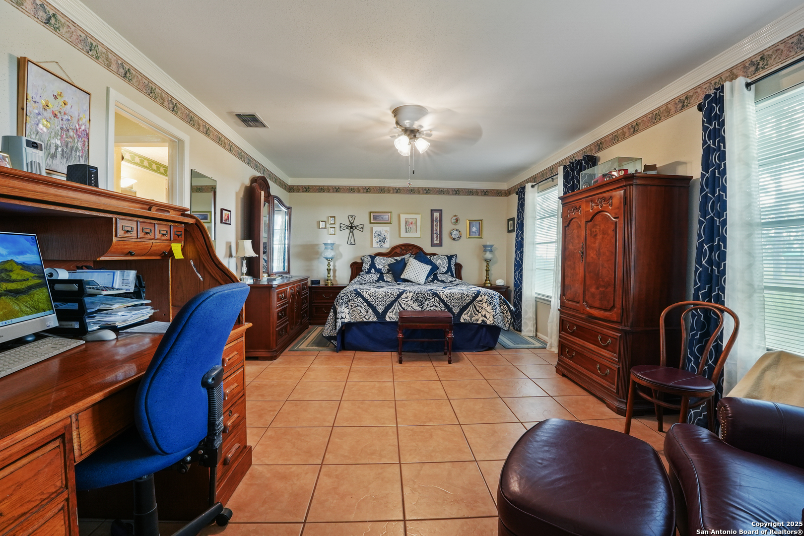 4555 S Ogden Poteet TX 78065