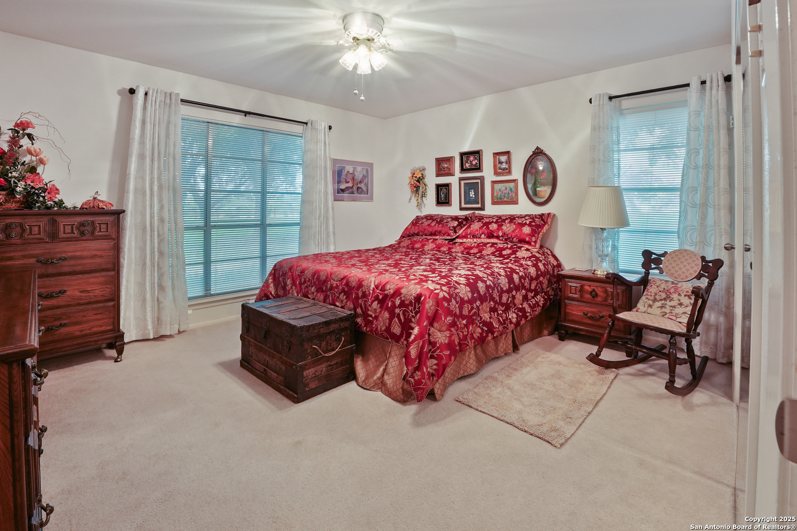 4555 S Ogden Poteet TX 78065