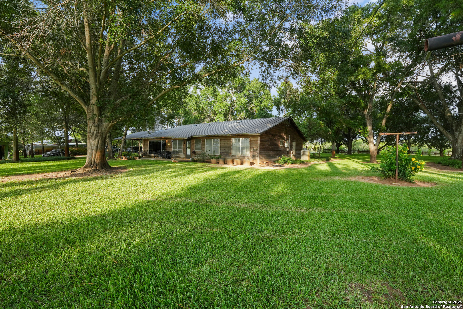 4555 S Ogden Poteet TX 78065