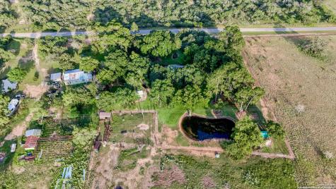 4555 S Ogden Poteet TX 78065