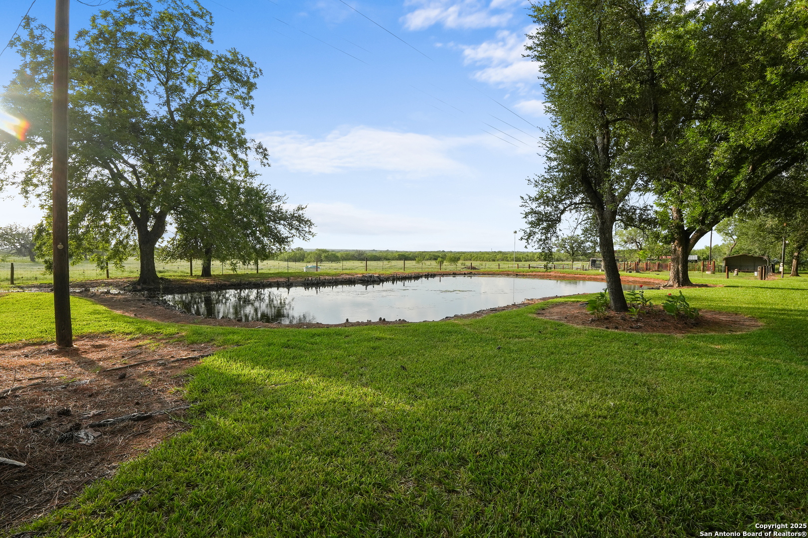 4555 S Ogden Poteet TX 78065
