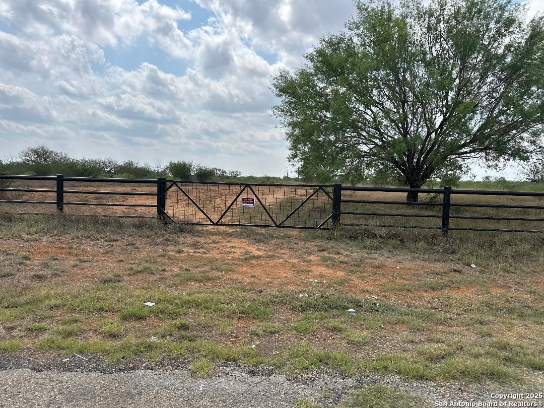 Tbd Cr 3700 Dilley TX 78017