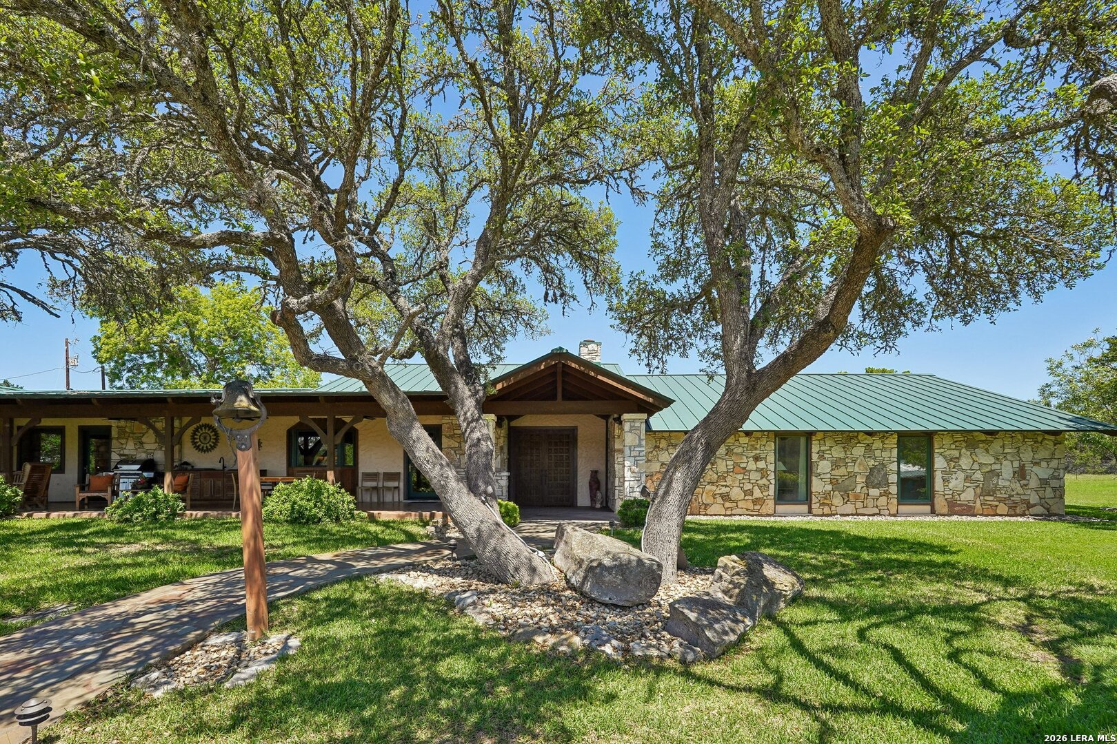 722 W Lacey Oaks Parkway Kerrville TX 78028
