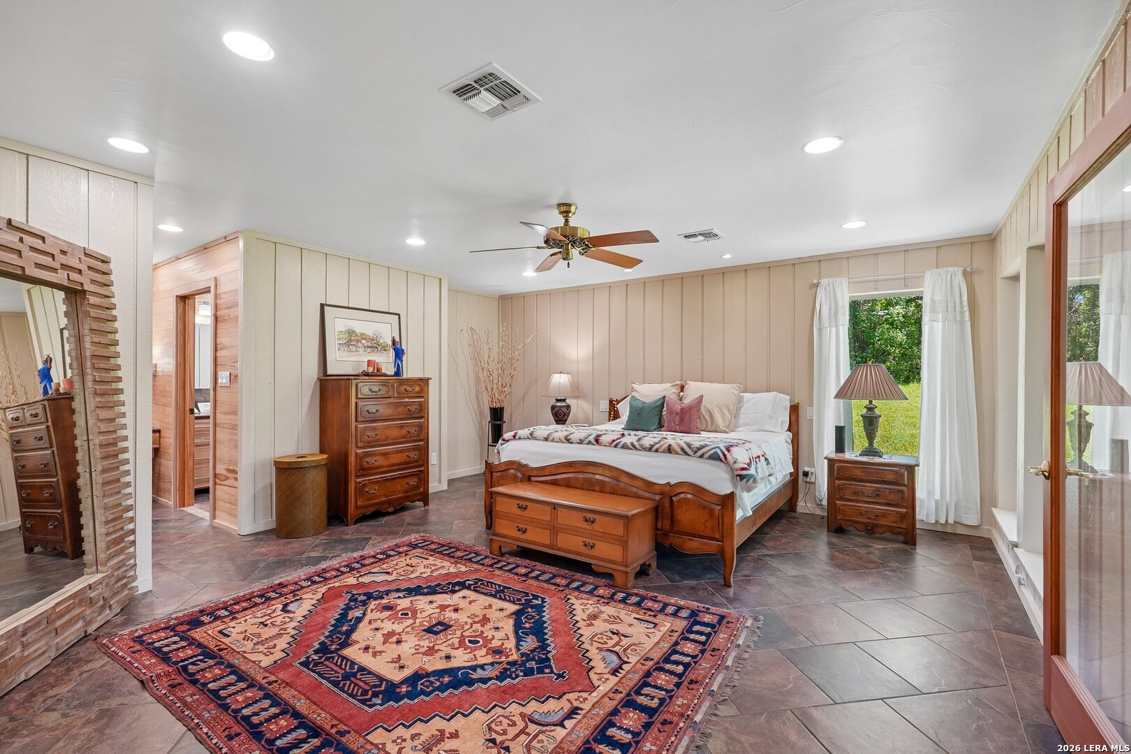722 W Lacey Oaks Parkway Kerrville TX 78028