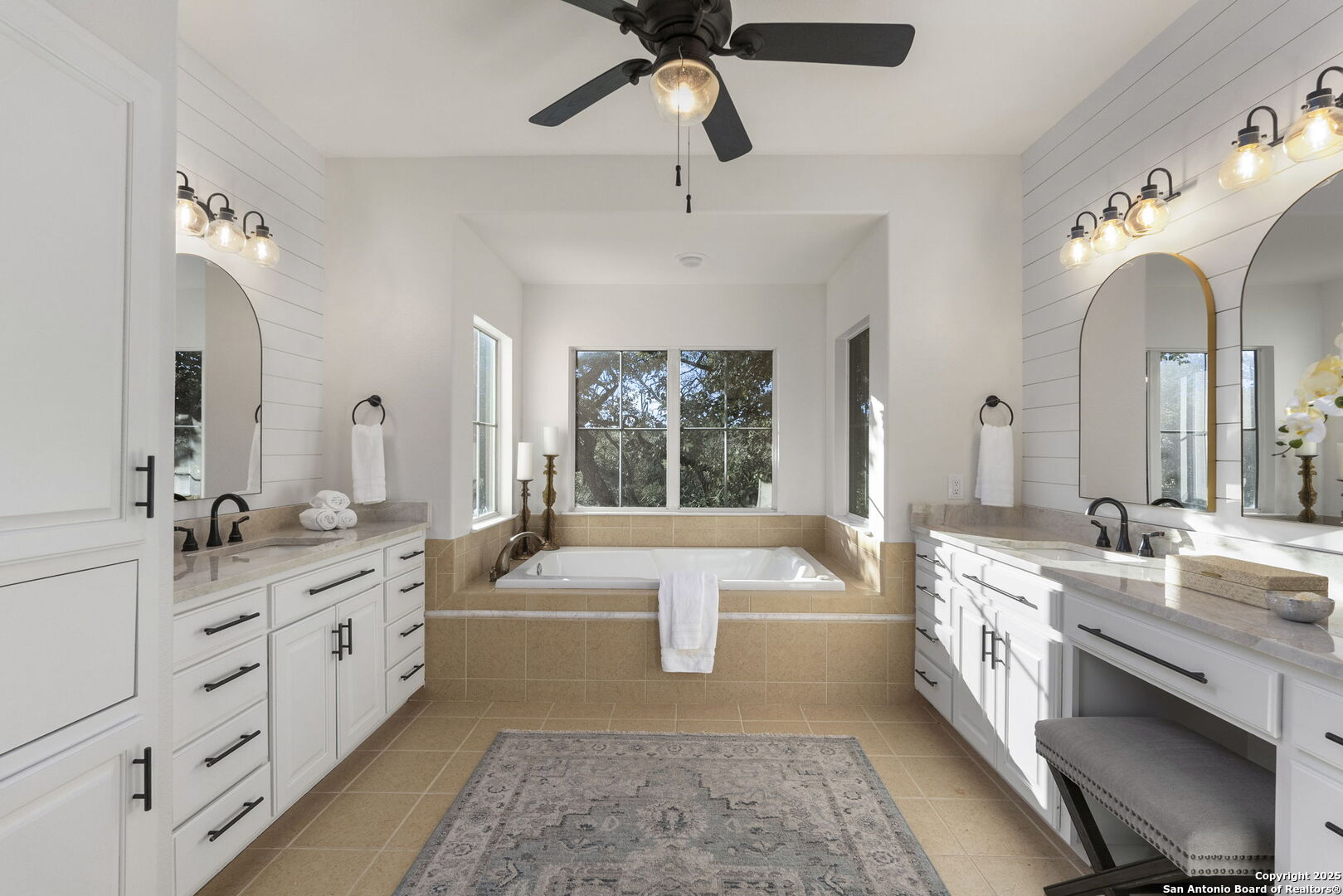 1041 Homestead Ridge New Braunfels TX 78132