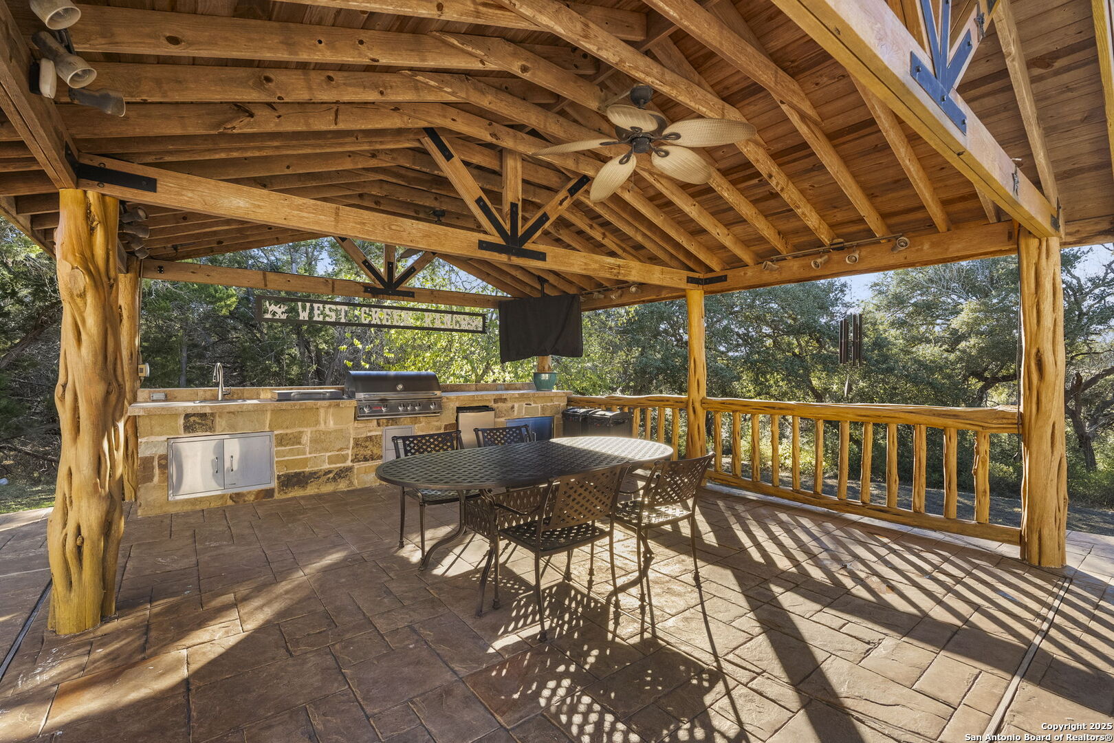 1041 Homestead Ridge New Braunfels TX 78132