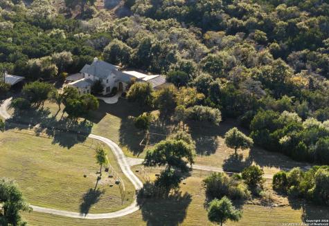 1041 Homestead Ridge New Braunfels TX 78132