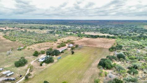 2880 2nd Pleasanton TX 78064