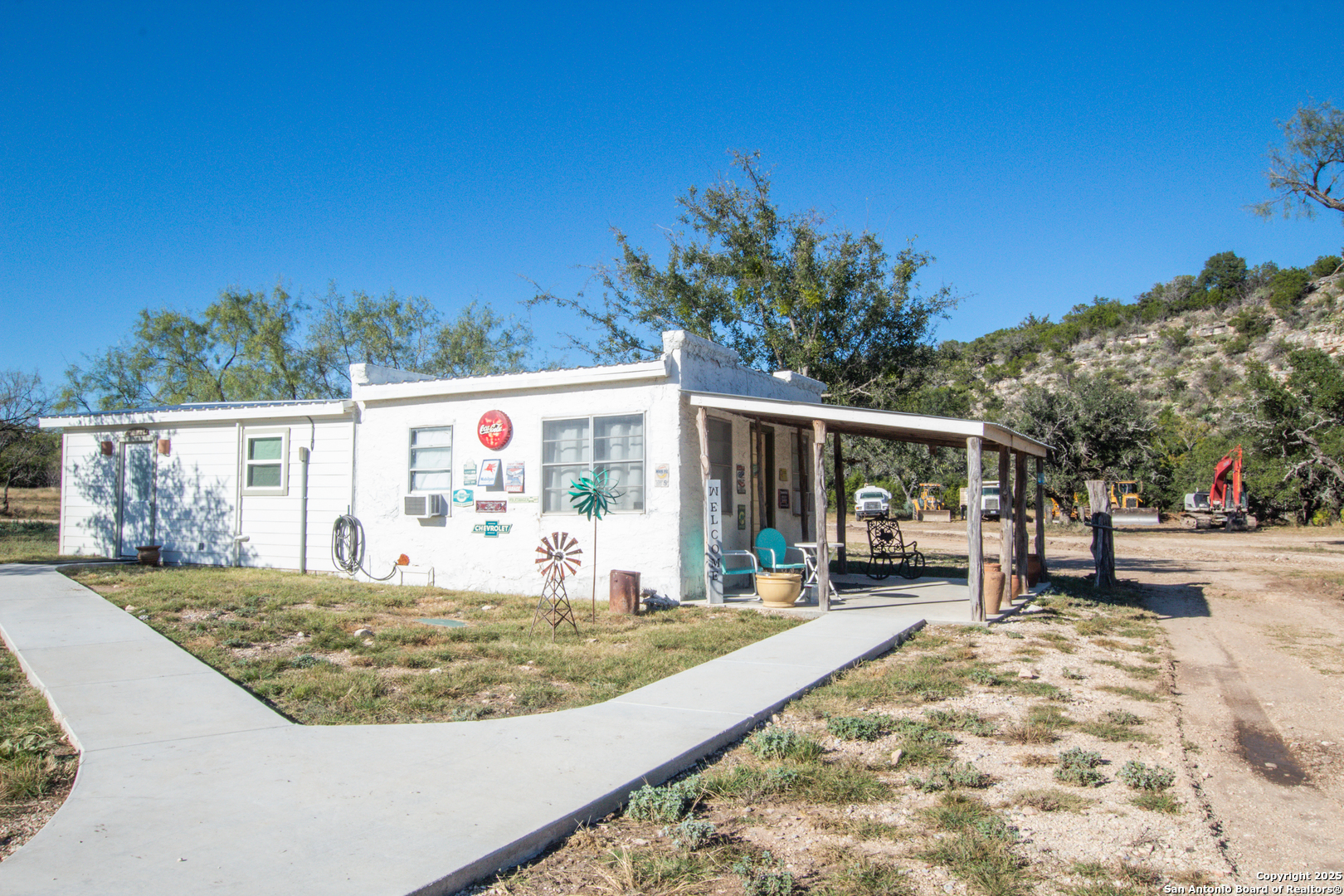 3111 Kc 270 Junction TX 76849