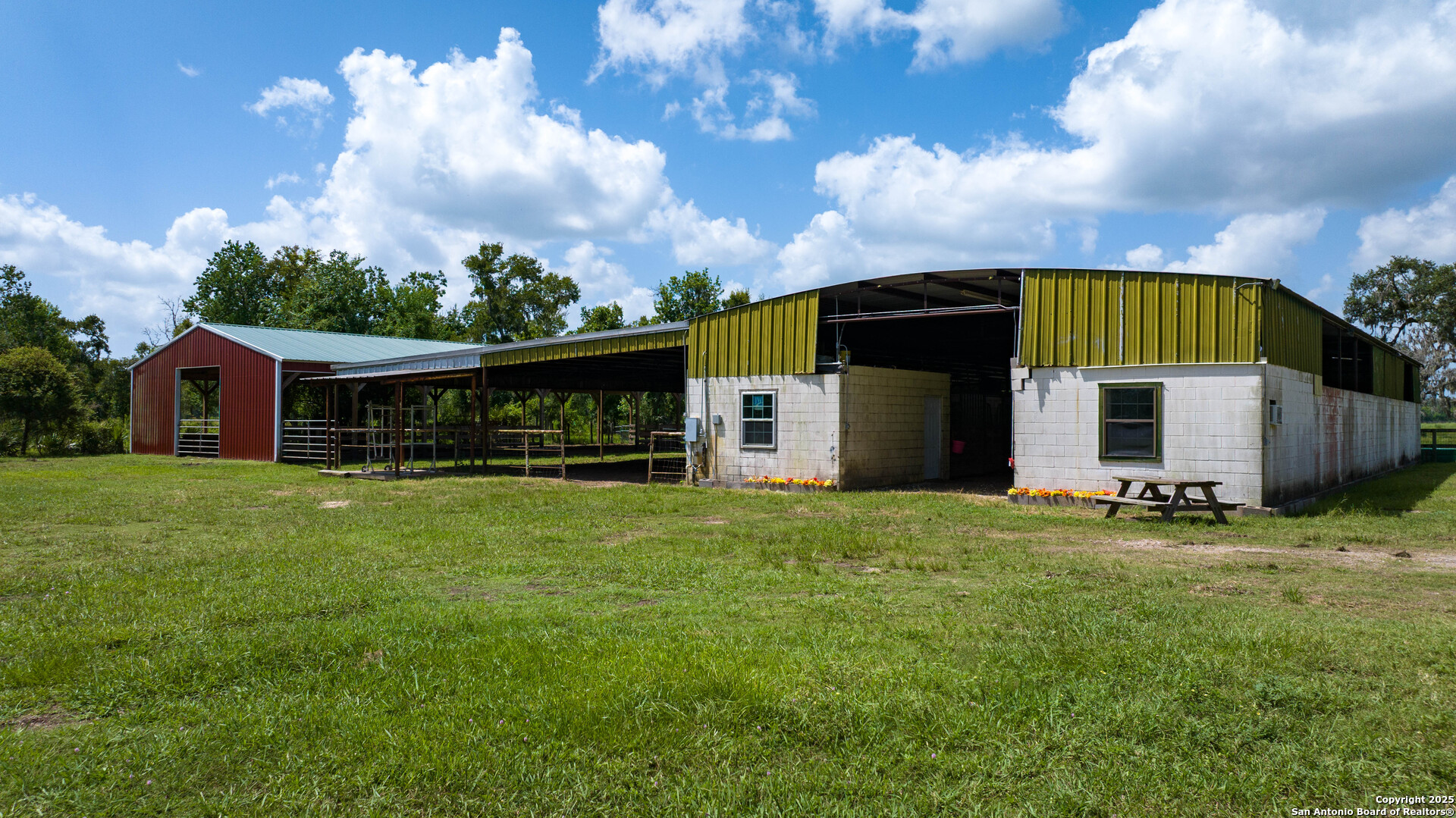 4799 County Road 652 Brazoria TX 77422