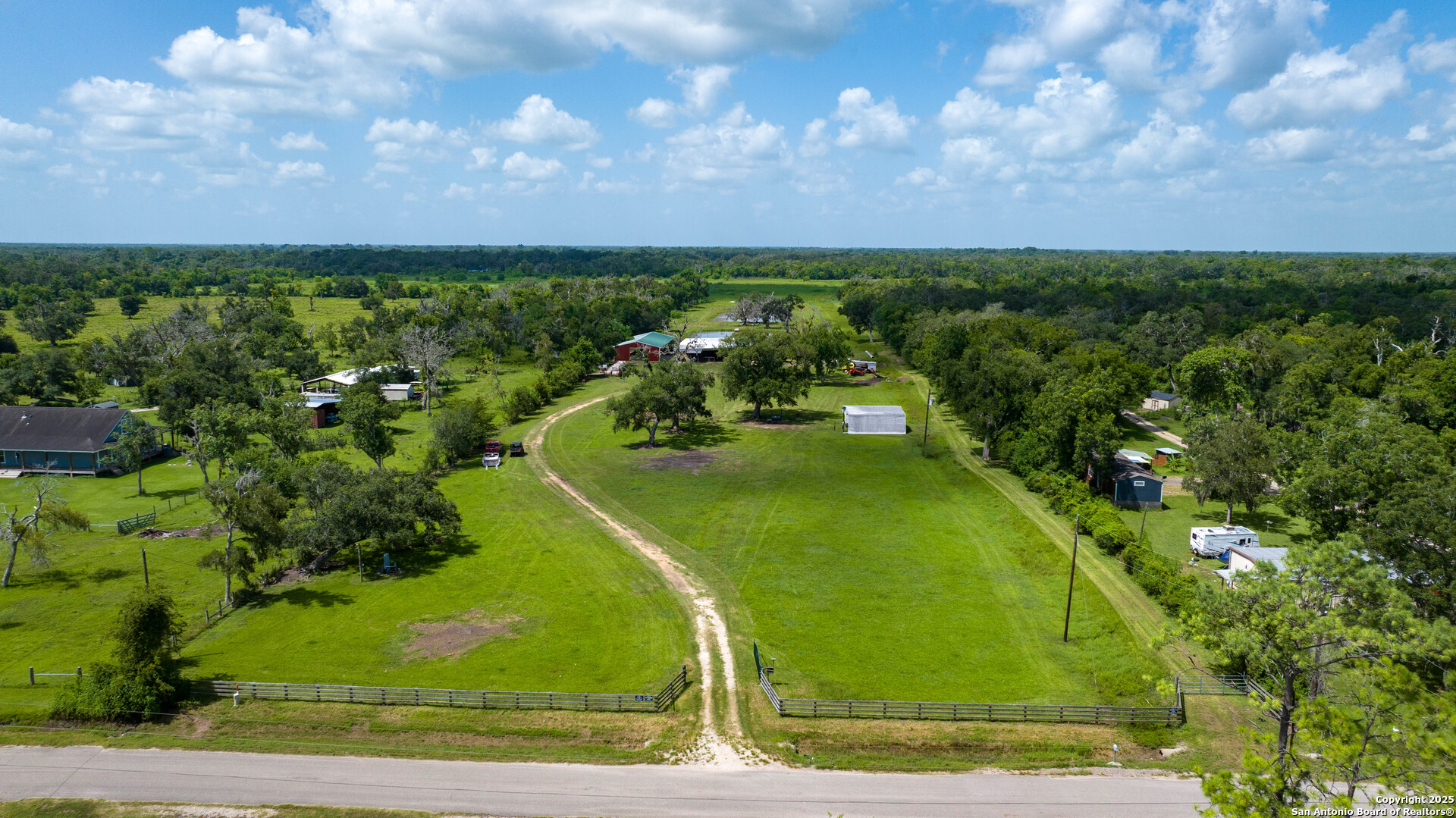 4799 County Road 652 Brazoria TX 77422