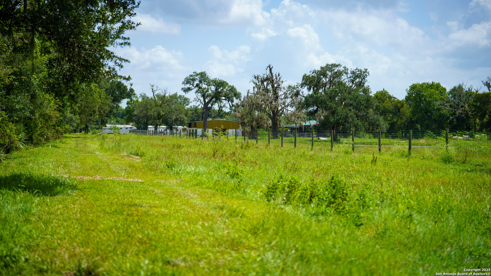 4799 County Road 652 Brazoria TX 77422