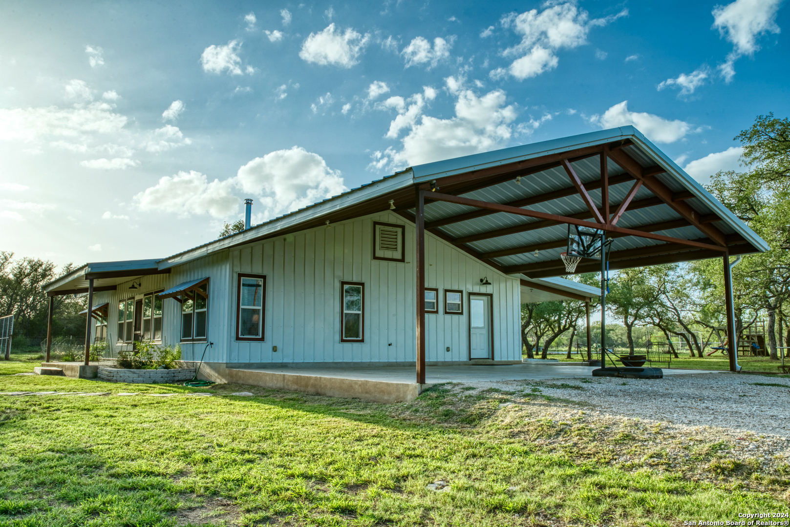 623 Fm 1796 Utopia TX 78884