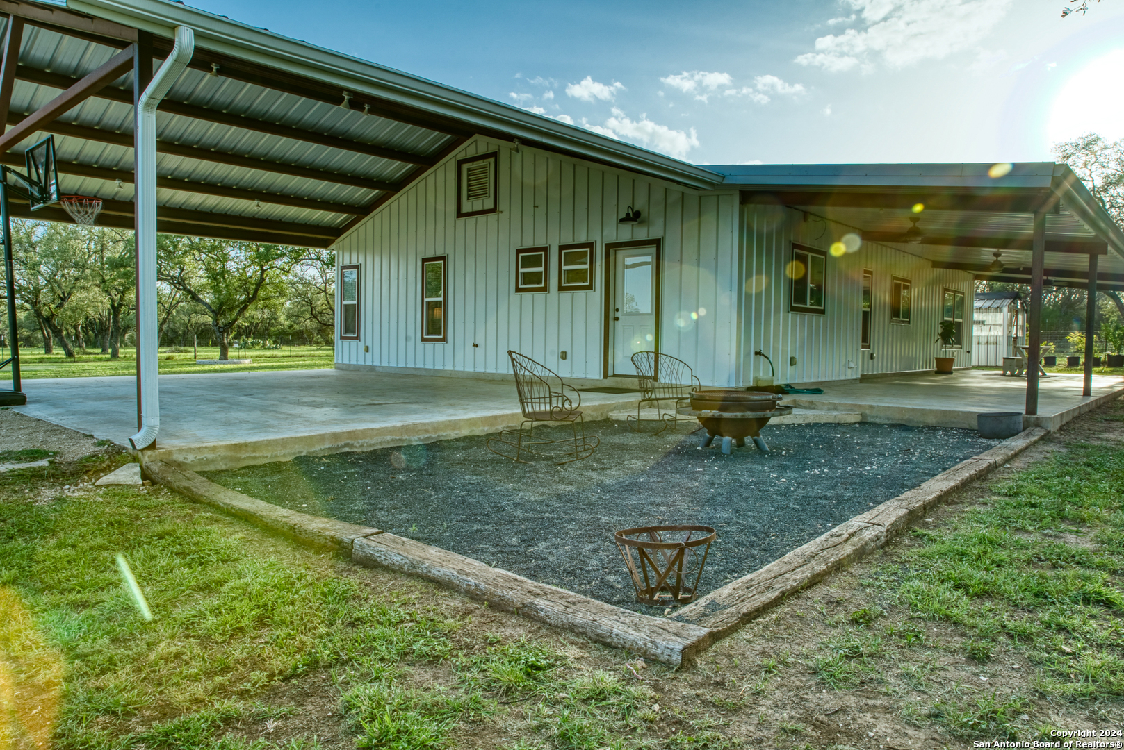 623 Fm 1796 Utopia TX 78884