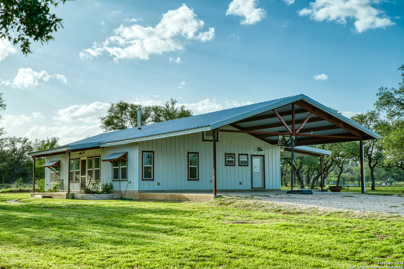 623 Fm 1796 Utopia TX 78884