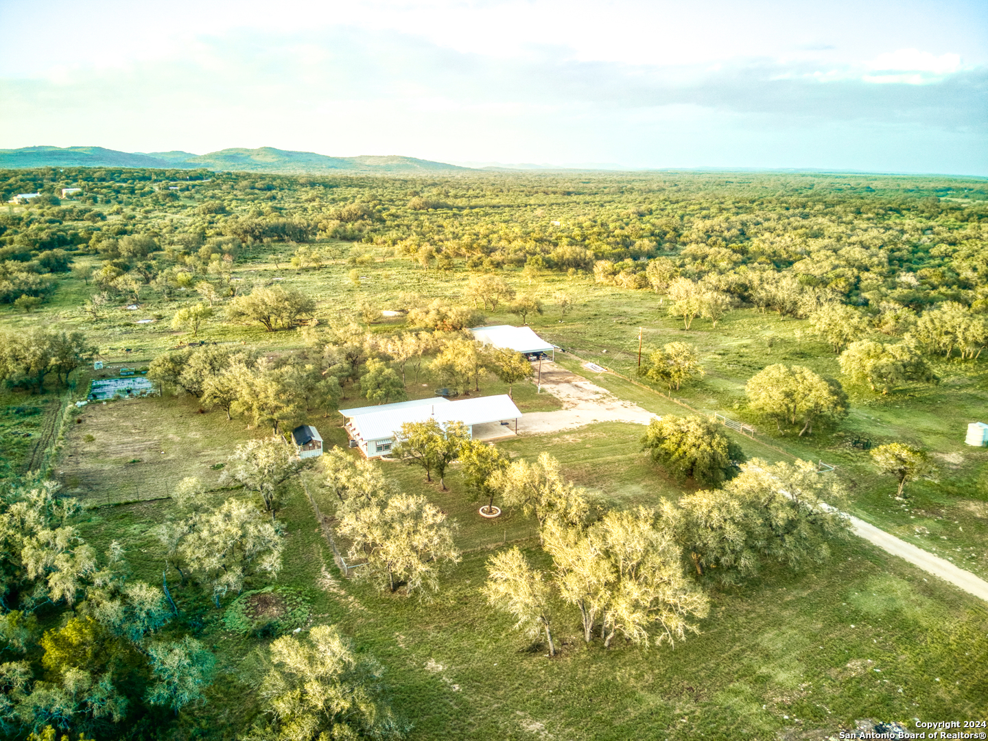 623 Fm 1796 Utopia TX 78884