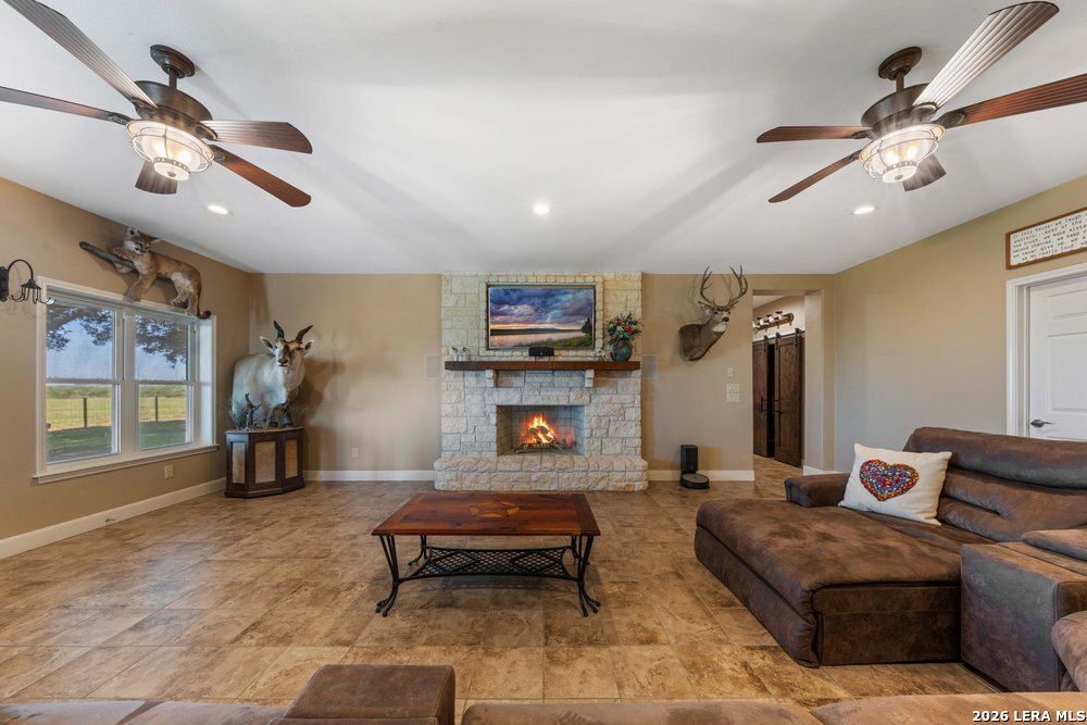 2888 County Road 136 Kenedy TX 78119