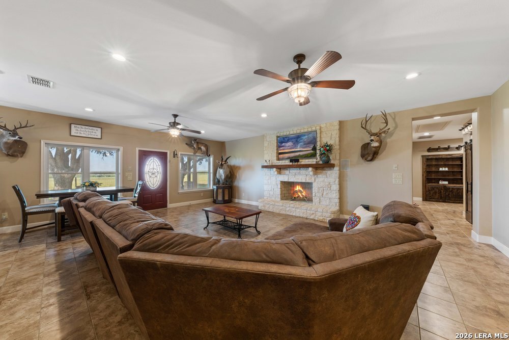 2888 County Road 136 Kenedy TX 78119