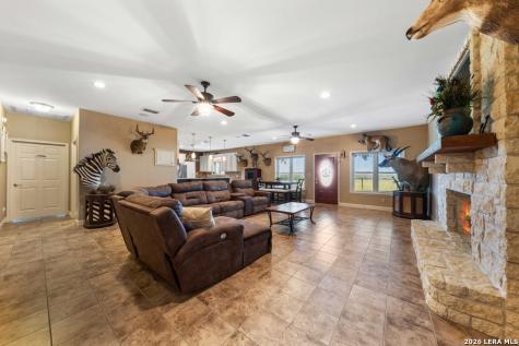 2888 County Road 136 Kenedy TX 78119
