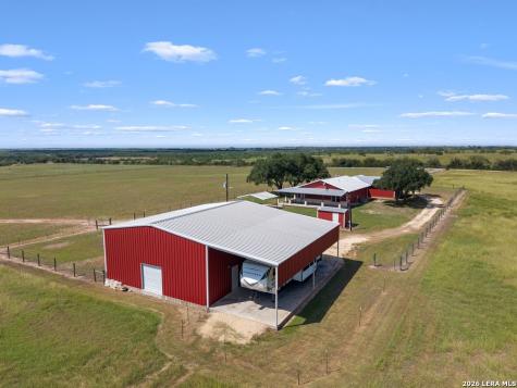 2888 County Road 136 Kenedy TX 78119