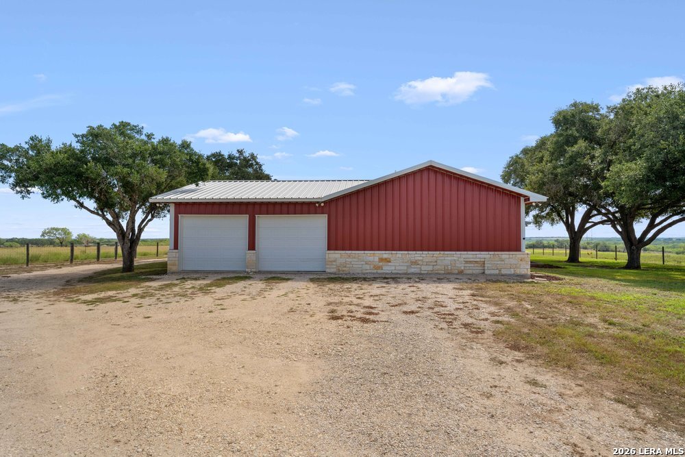 2888 County Road 136 Kenedy TX 78119