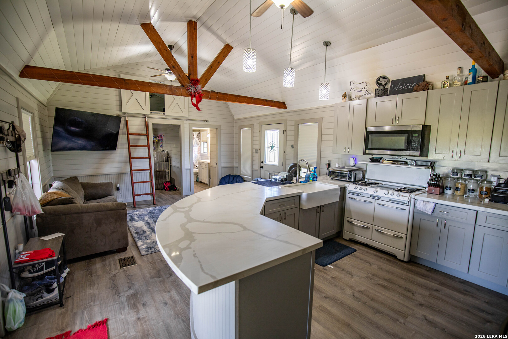 9393 E Us Highway 87 Westhoff TX 77994