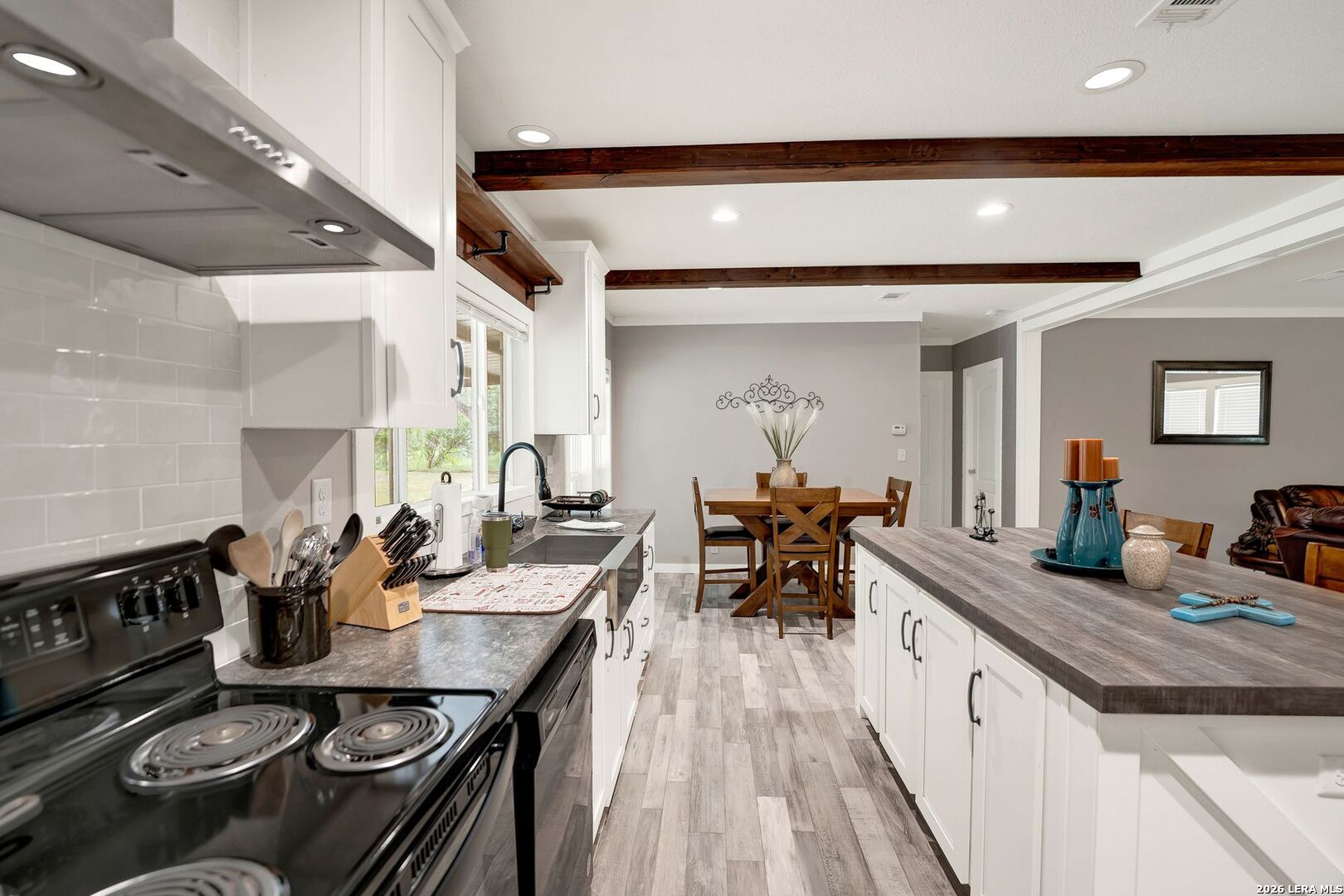 144 Pr 324 Dhanis TX 78850