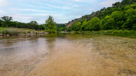 196 B Rock Bottom Road Hunt TX 78024
