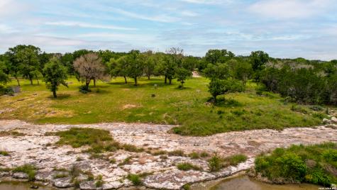 196 B Rock Bottom Road Hunt TX 78024