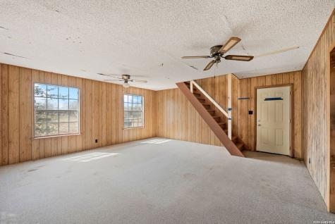1240 County Road 324 Adkins TX 78101