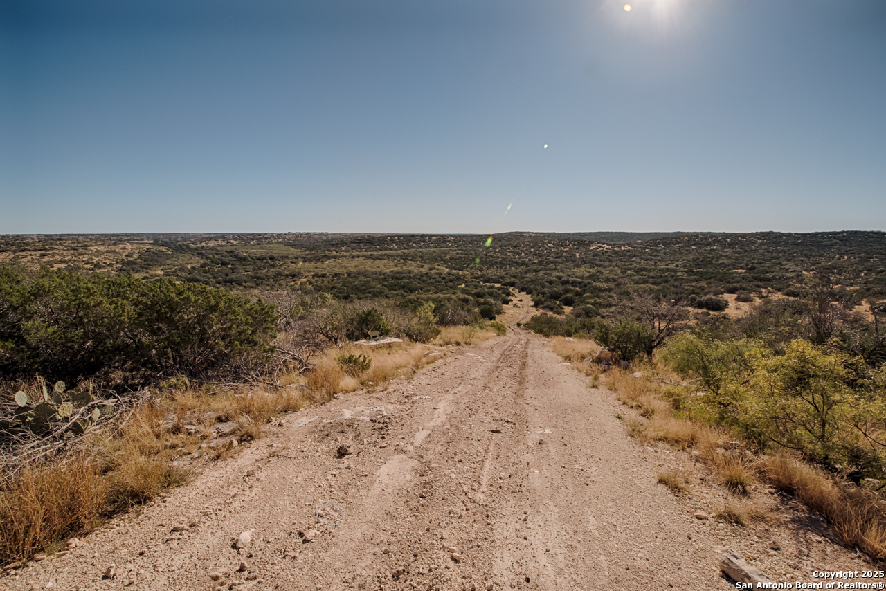 2205 Sd 45700 Rocksprings TX 78880