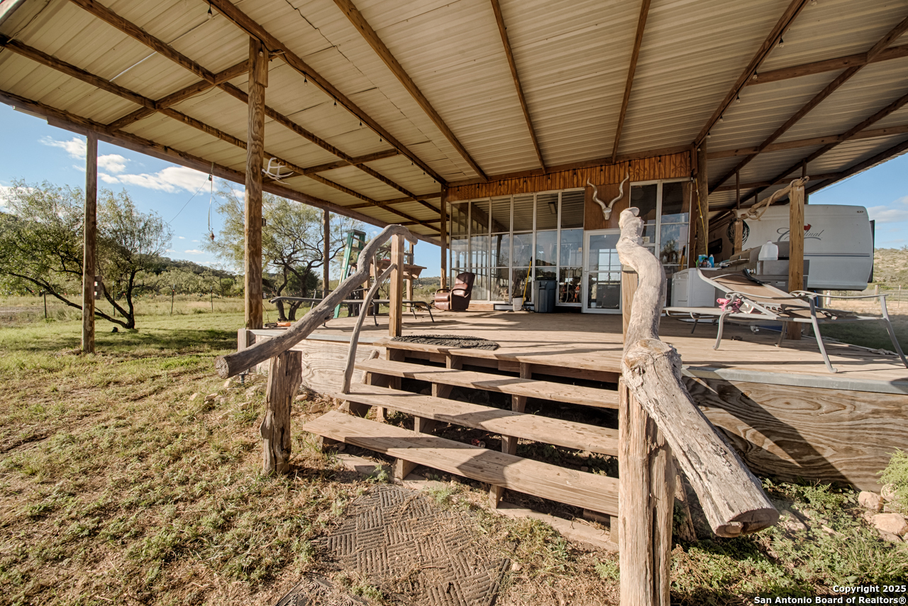 2205 Sd 45700 Rocksprings TX 78880