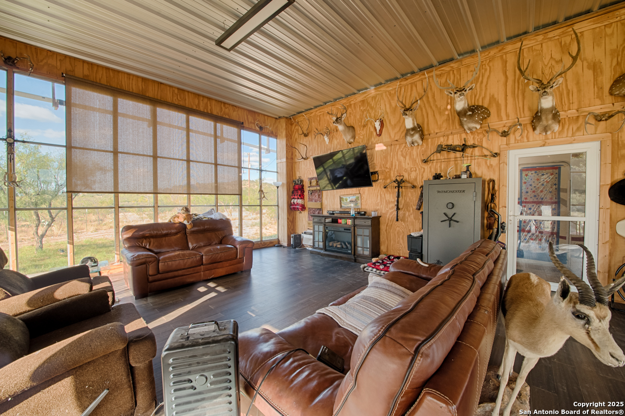 2205 Sd 45700 Rocksprings TX 78880