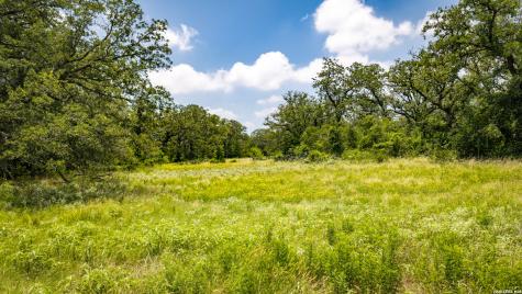 275 Fm 1104 Kingsbury TX 78638