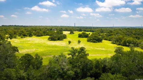 275 Fm 1104 Kingsbury TX 78638