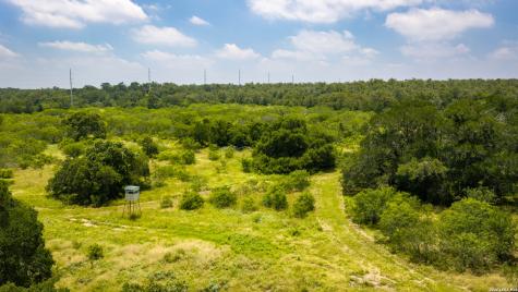 275 Fm 1104 Kingsbury TX 78638