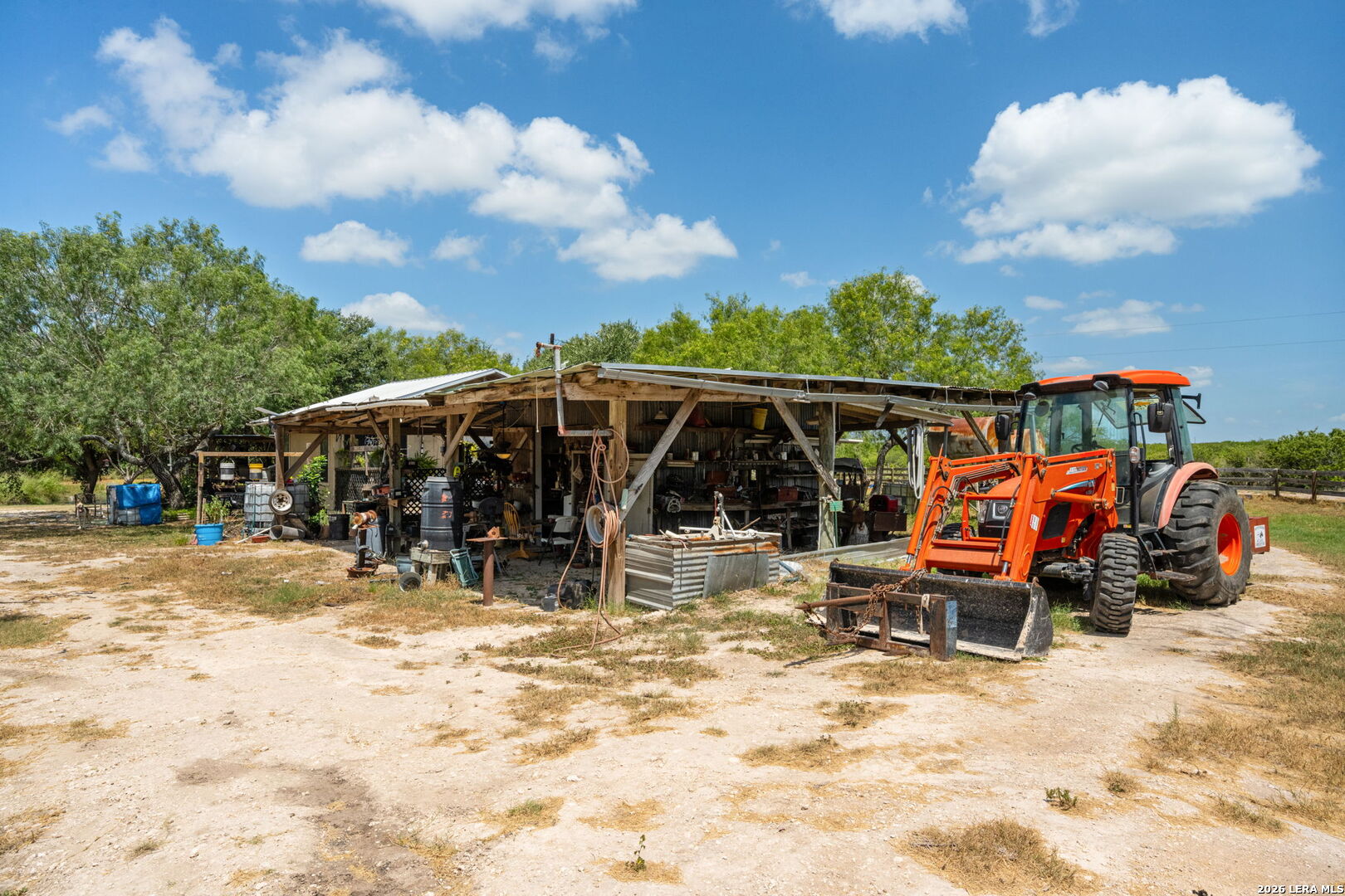 2347 Frontier 5 Freer TX 78357