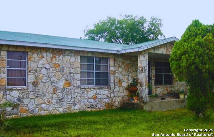 596 Mauermann Road San Antonio TX 78224