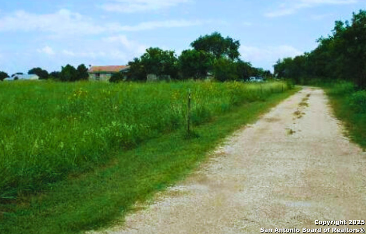 596 Mauermann Road San Antonio TX 78224