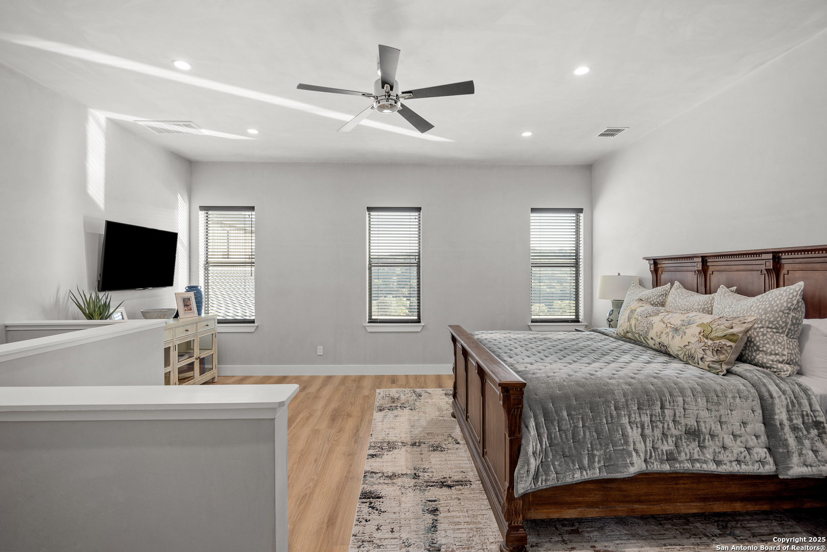 3288 Highway 39 Hunt TX 78024